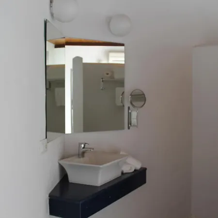 Guest house Hospederia Almundo By Alexandra Realty 2*