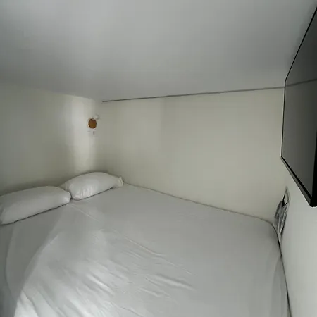 Hospederia Almundo By Alexandra Realty 2*