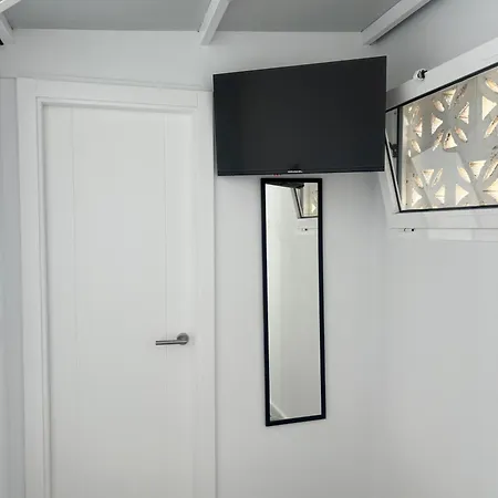 Hospederia Almundo By Alexandra Realty Guest house