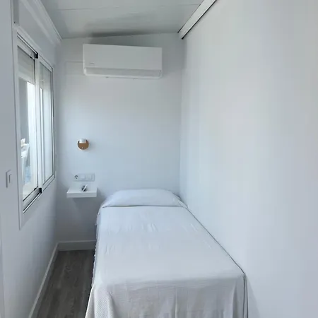 Hospederia Almundo By Alexandra Realty Tarifa