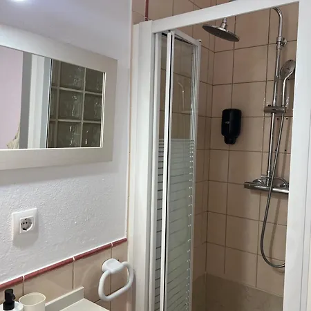 Hospederia Almundo By Alexandra Realty Tarifa