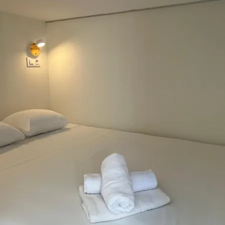 Guest house Hospederia Almundo By Alexandra Realty 2*