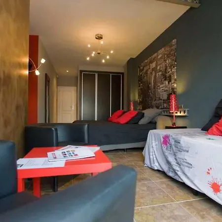Hospederia Almundo By Alexandra Realty Guest house